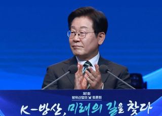 李대통령, 외교 중대 시험대…트럼프와 관세 협상 3주 남았다