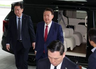 재구속 기로 놓인 尹…구속 전 피의자 심문 직접 참석