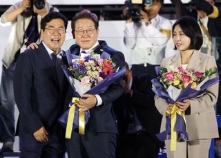 李대통령이 쓰던 회관 818호 물려받은 박찬대, '복심' 이미지 굳히나