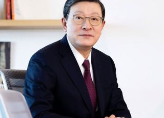 정유회사의 반격...GS 변화 이끄는 허태수의 'AI’