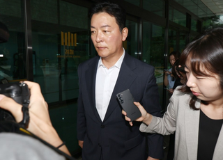 달라진 공범의 진술…'30년 외길 경호관료' 김성훈 전 경호처 차장 [뉴스속인물]