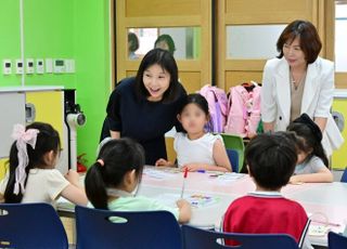 최호정 서울시의회 의장, 폭염경보에 학교 현장 긴급 점검