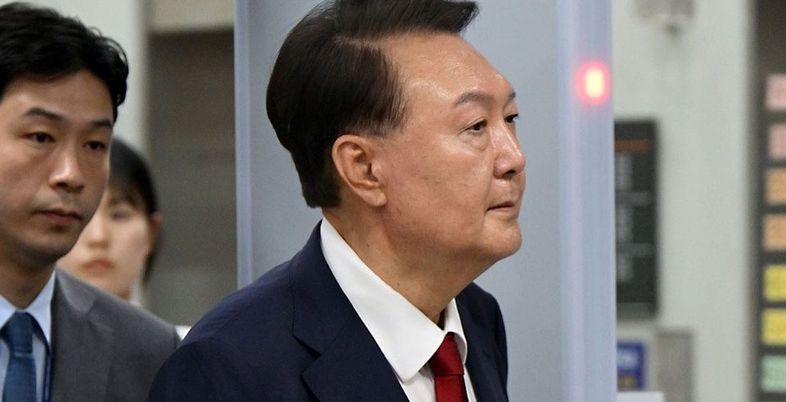 尹, 재구속 당일 내란 사건 재판 불출석…사유서 제출