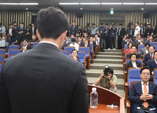 [기고] 국민의힘, '저속노화'를 선택하라