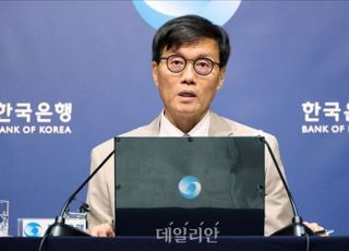 기준금리 동결에 주택시장 영향 ‘미미’…관망세 지속될 듯