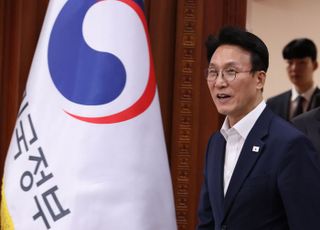 김민석 총리, 종교계까지 직접 챙겨…'정권 초반 실세' 자리매김하나