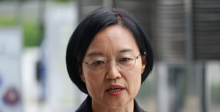 [단독] 한성숙, '장관 지명 18일째'에도 '네이버 고문직' 유지…이해충돌 우려 제기