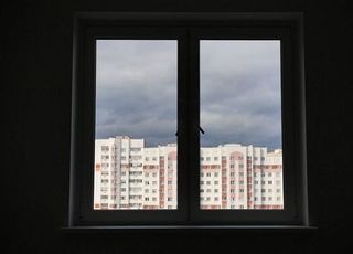 "창문 좀 열자"…대구 아파트서 갈등 이웃 흉기로 위협한 70대 체포