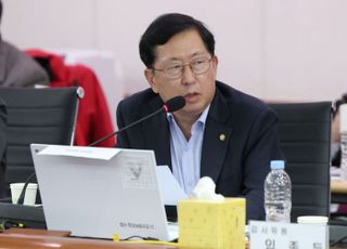 유용원 "사이버안보, 생존과 직결된 문제…대통령 직속 '컨트롤타워' 만들어야"