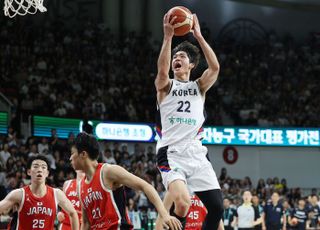 여준석·이현중 쌍포 앞세운 한국 농구, 일본에 91-77 완승