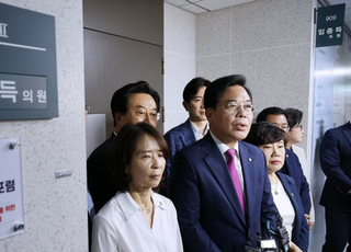 특검수사에 내란특별법까지…민주당, 국민의힘 겨냥 총공세