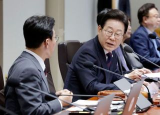 '하루 청문회' 넘기면 끝?…버티기 나선 與, '도덕성 논란' 덮고 가나