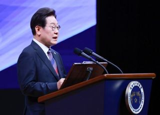 李대통령 "12·3 친위 군사 쿠데타, 전 세계를 두 번 놀라게 해"