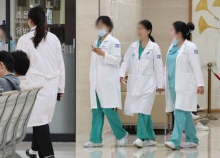 의대생 복귀로 의정갈등 전환점…정부-의료계 대화 국면