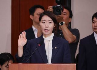 [인사청문회] 강선우 "돌봄 공백 느끼지 않도록 최선…여가부 확대 개편 국민과 함께"