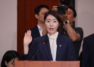 [인사청문회] 강선우 "돌봄 공백 느끼지 않도록 최선…여가부 확대 개편 국민과 함께"