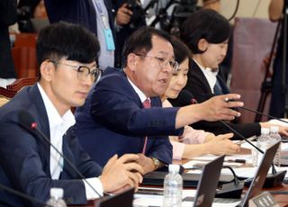 野 미디어특위 "전직 MBC 기자의 마녀사냥, 방송3법 예고편"