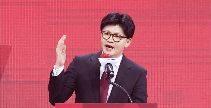한동훈 "부정선거론 끊어내야…음모 믿는 정치인, 이름 걸고 나와 토론하자"