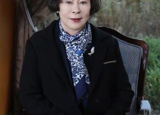 신영자, 롯데지주·쇼핑 주식 전량 처분…"상속세 마련"