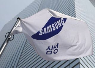 [특징주] 이재용 사법리스크 해소에 삼성그룹株 줄줄이 강세