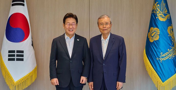 김종인 "미국서 李대통령 친중이라고 오해"…李 "한미동맹 최우선"