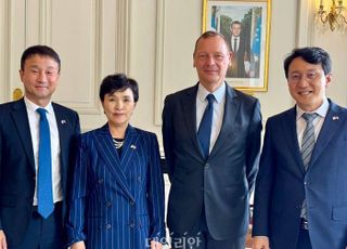 특사단, 佛외교수석에 李대통령 친서 전달…"민주주의 회복 설명·협력 강화"