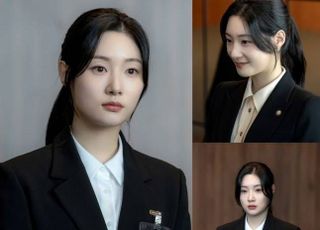 “두려움보다 ‘해보자’는 마음 커”…‘에스콰이어’ 정채연, 첫 전문직 도전기