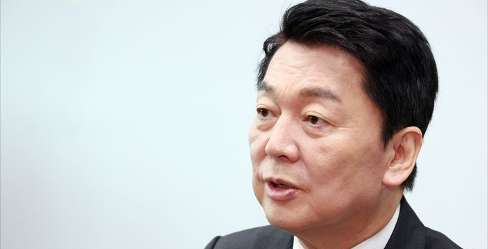 [단독] '당권주자' 안철수, '민심 투어' 재개…대전서부터 현장 행보 본격화