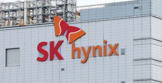 SK하이닉스, 골드만삭스 한마디에 연일 ‘출렁’…상승 행진 끝나나