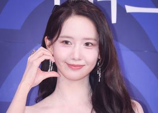 윤아, 꽃사슴 미모