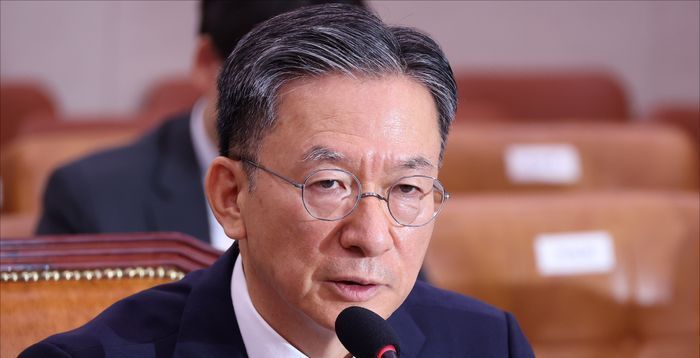 정성호 법무장관 "수사·기소 확실한 분리로 검찰권 남용 피해자 없게 할 것"