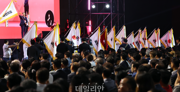 8·22 전대 확정되자마자 안철수~한동훈 회동…판 흔들리나