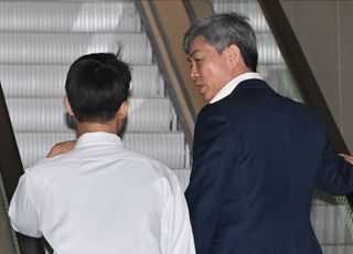 '김건희 계좌 관리인' 이종호, 김건희 특검 소환조사 출석