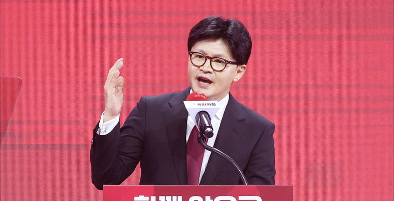 '反극단·親혁신 연대' 키 쥔 한동훈…'당권 구도 최대 변수'로 부상 [정국 기상대]