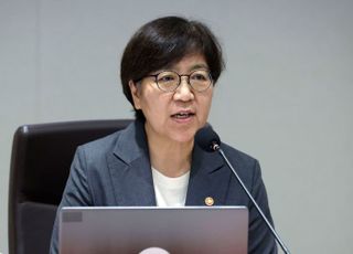 정은경 “전공의 특혜 논란 알아…국민 눈높이서 복귀 방안 모색”