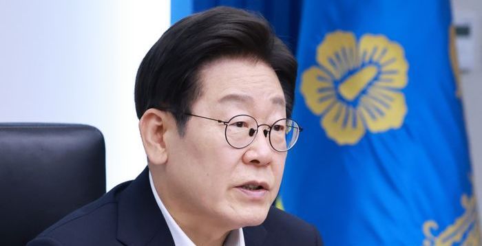 이 대통령, 샴푸보다 장관감 구하기가 더 쉬웠나