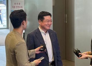 이찬희 위원장 "이재용 회장, 공격적 경영 필요...등기이사 복귀해야"