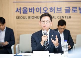 네이버 AI데이터센터 찾은 과기정통부 장관 “인프라 조성 중요”