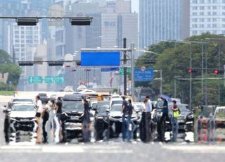 서울 전역 폭염경보에 서울시, 비상근무 돌입…"대응단계 2단계 격상"