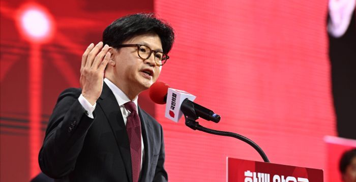 한동훈, 박찬대 '국민의힘 의원 45인 제명안'에 "당내 선거용 땔감 선동"