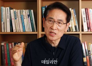 [정치의 뉴 패러다임] 최진 "현 시대정신은 '탈이념·친민생'…정파성 초월해야"