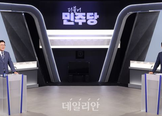 "노컷 당대표" vs "그게 가능하냐"…정청래·박찬대 신경전