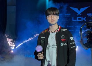 '페이커' 이상혁, T1과 2029년까지 4년 재계약 체결