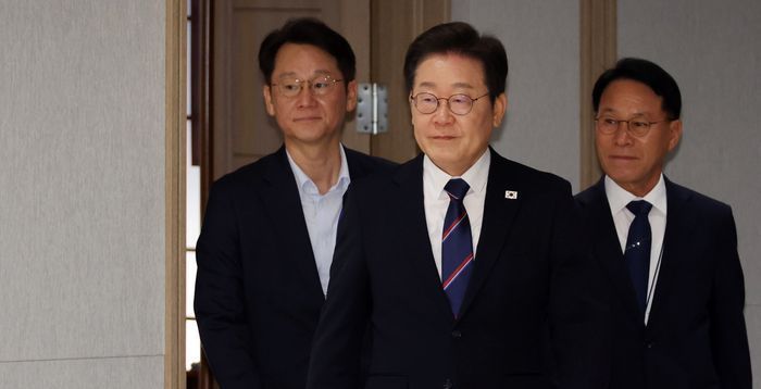 美 관세폭풍 목전…李대통령 '국익 중심 실용외교' 분수령