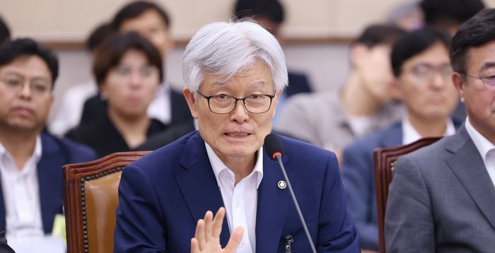강선우 사태 반면교사?…민주당, 최동석에는 비판 '신중'