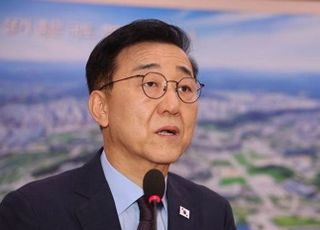 김윤덕, 장녀 전세금 지원 논란에 수긍 “겸허한 생각”
