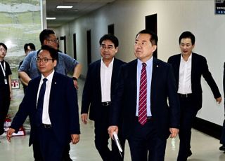 국회 정보위원회 전체회의