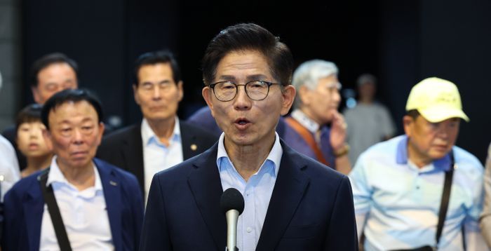 전쟁기념관 찾은 김문수 "이재명 정부 핵심, 반미주의자"