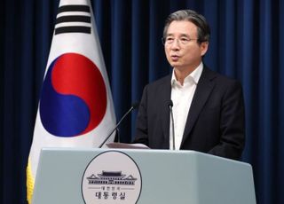 대통령실, 한미 관세협상 관련 오전 8시 정책실장 긴급브리핑