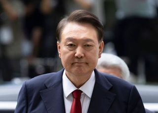 [속보] 김건희특검, 내달 1일 尹 체포영장 집행…오전 9시 서울구치소 방문